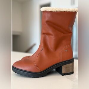 Dakota Brown Shearling-Lined Heeled Winter Boots Lug Sole Size 8